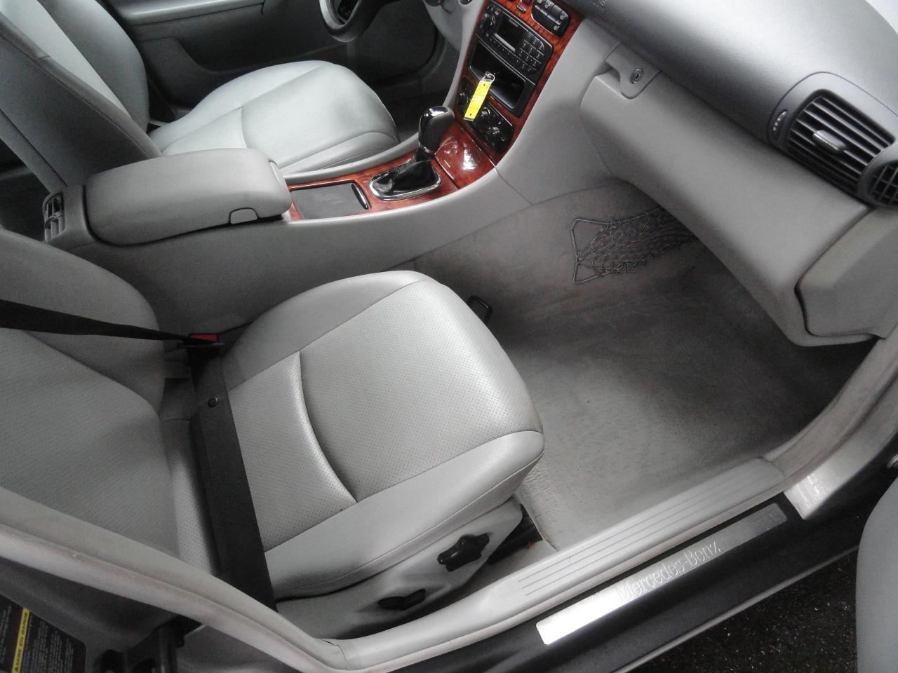 2004 Mercedes-Benz C240 ONLY 71000 KM / DOC FEE ONLY $195.00 - Photo #8