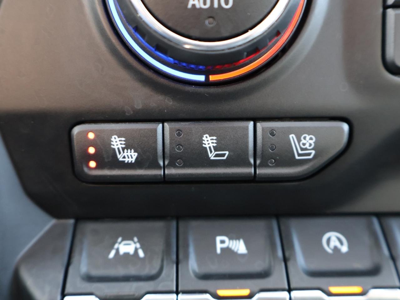 2020 Chevrolet Silverado 1500 HIGH COUNTRY CREW 4WD CERTIFIED *CHEVY MAINTAIN* CAMERA NAV BLUETOOTH LEATHER HEATED SEATS SUNROOF CRUISE ALLOYS - Photo #32