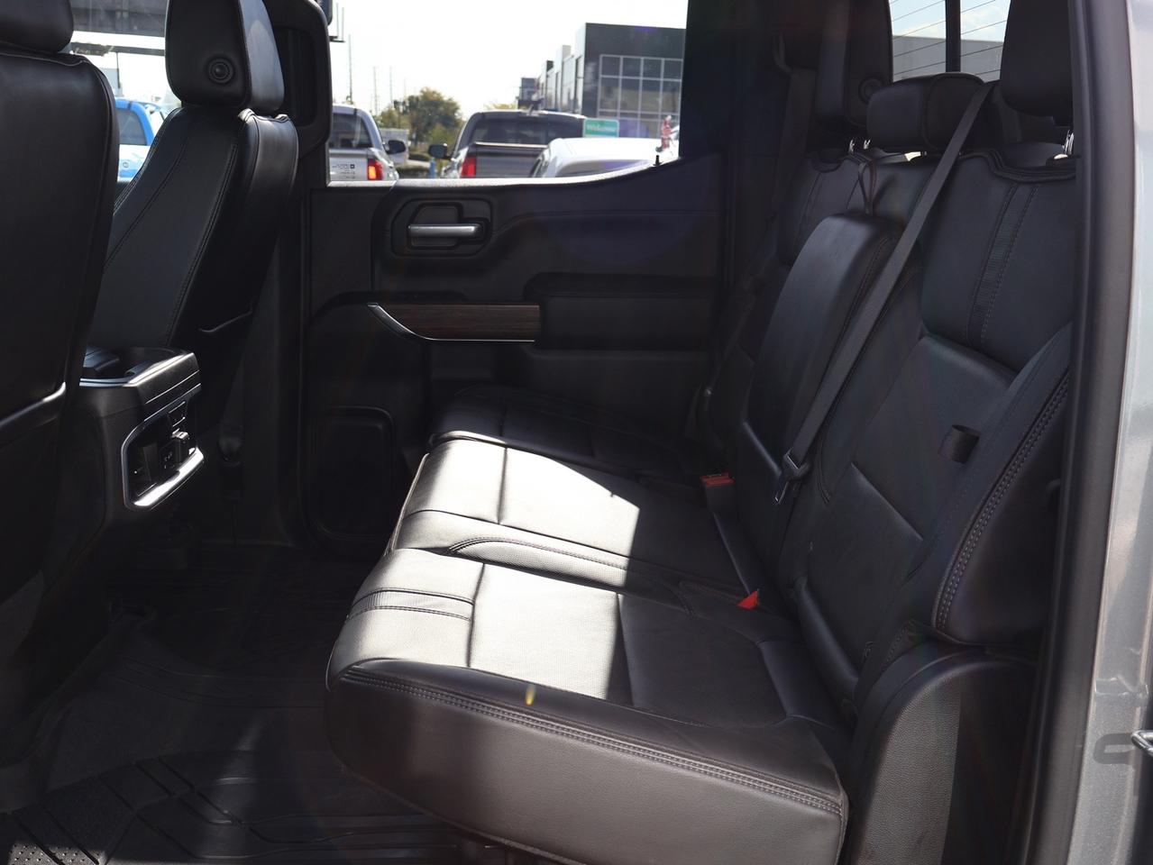 2020 Chevrolet Silverado 1500 HIGH COUNTRY CREW 4WD CERTIFIED DIESEL *CHEVY MAINTAIN* CAMERA NAV BLUETOOTH LEATHER HEATED SEATS SUNROOF CRUISE ALLOYS Photo