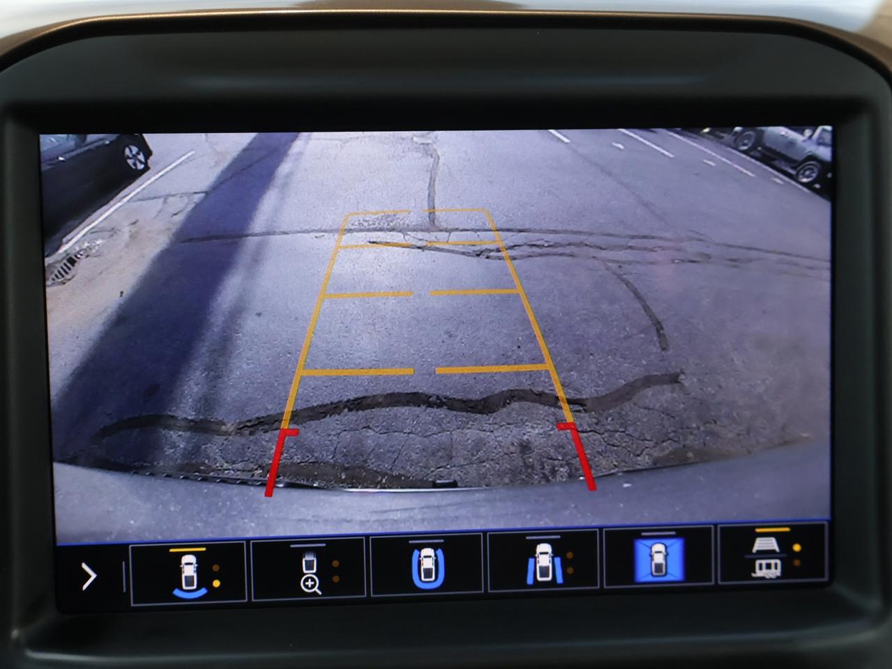 2020 Chevrolet Silverado 1500 HIGH COUNTRY CREW 4WD CERTIFIED DIESEL *CHEVY MAINTAIN* CAMERA NAV BLUETOOTH LEATHER HEATED SEATS SUNROOF CRUISE ALLOYS Photo