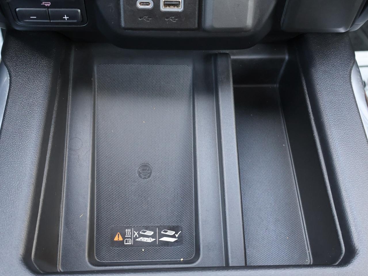 2020 Chevrolet Silverado 1500 HIGH COUNTRY CREW 4WD CERTIFIED DIESEL *CHEVY MAINTAIN* CAMERA NAV BLUETOOTH LEATHER HEATED SEATS SUNROOF CRUISE ALLOYS Photo