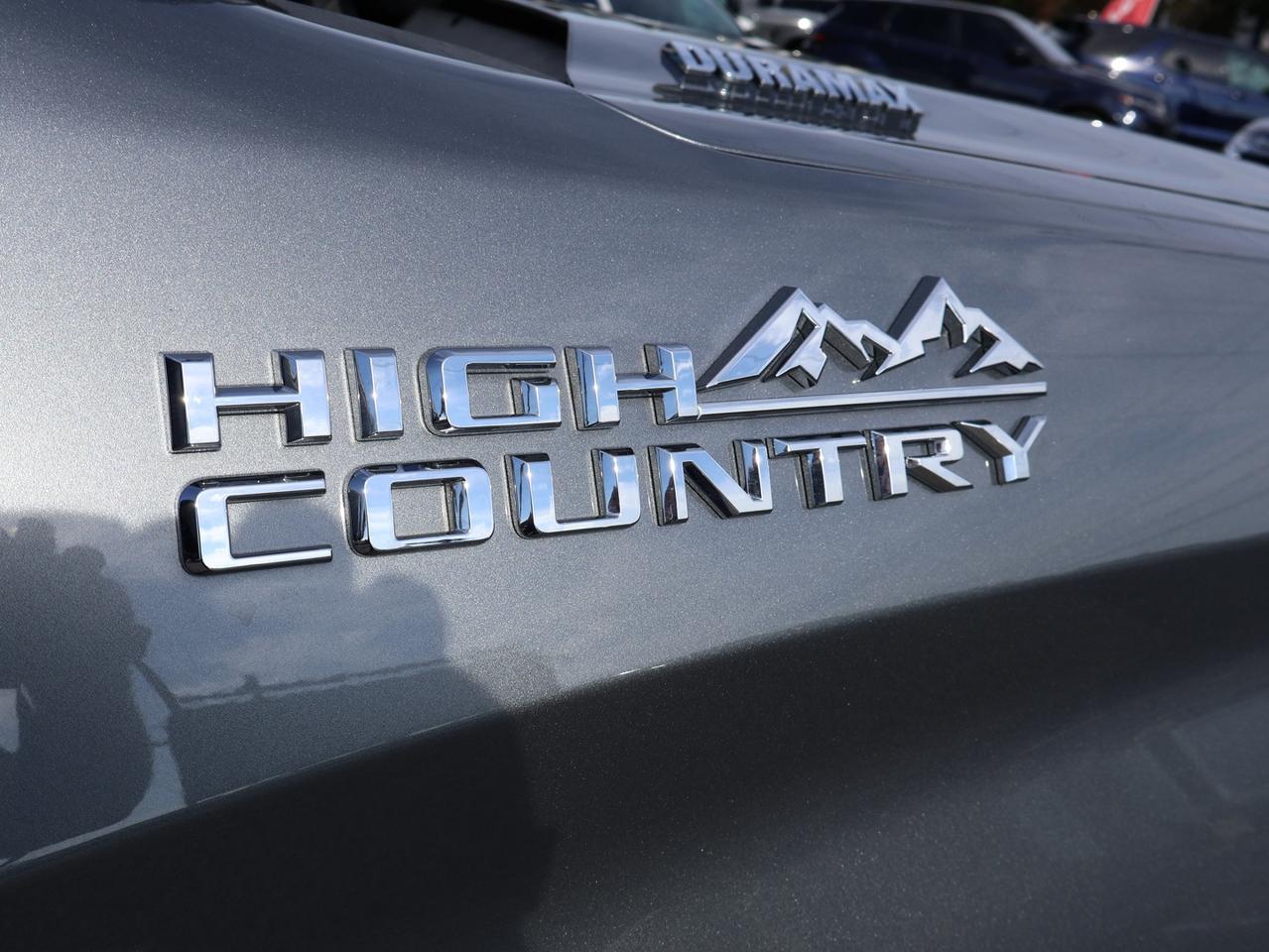 2020 Chevrolet Silverado 1500 HIGH COUNTRY CREW 4WD CERTIFIED DIESEL *CHEVY MAINTAIN* CAMERA NAV BLUETOOTH LEATHER HEATED SEATS SUNROOF CRUISE ALLOYS Photo