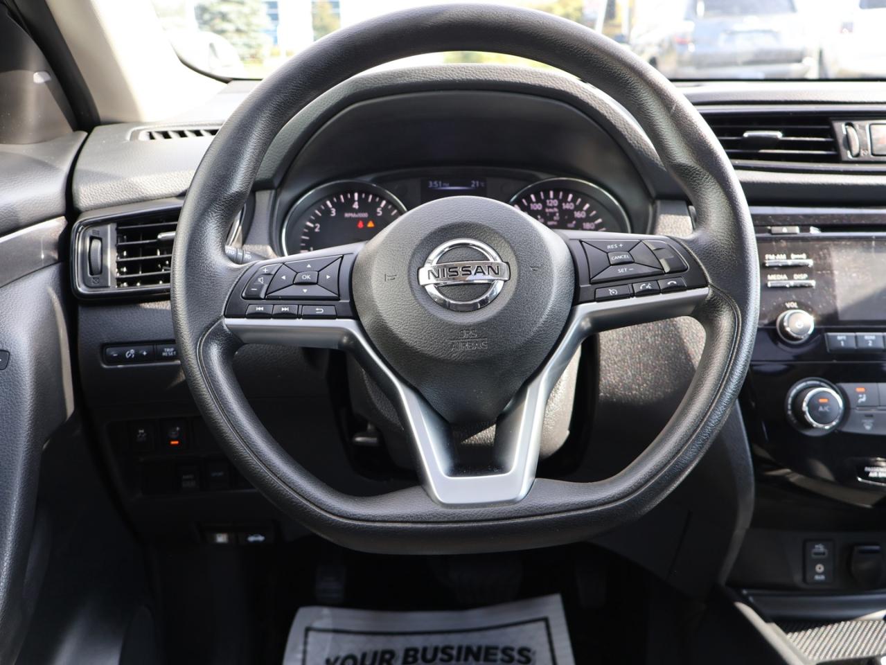2017 Nissan Rogue SV AWD CERTIFIED *ACCIDENT FREE* CAMERA BLUETOOTH HEATED SEATS PANO ROOF CRUISE ALLOYS - Photo #10