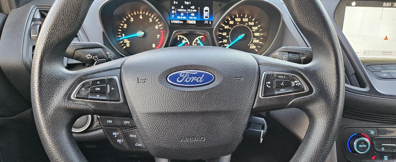 2017 Ford Escape 4WD 4dr SE - Photo #16
