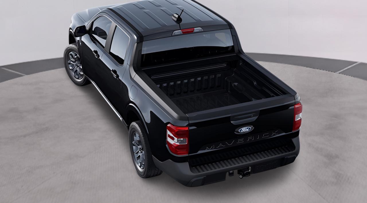 2025 Ford Maverick XLT AWD SuperCrew Photo1