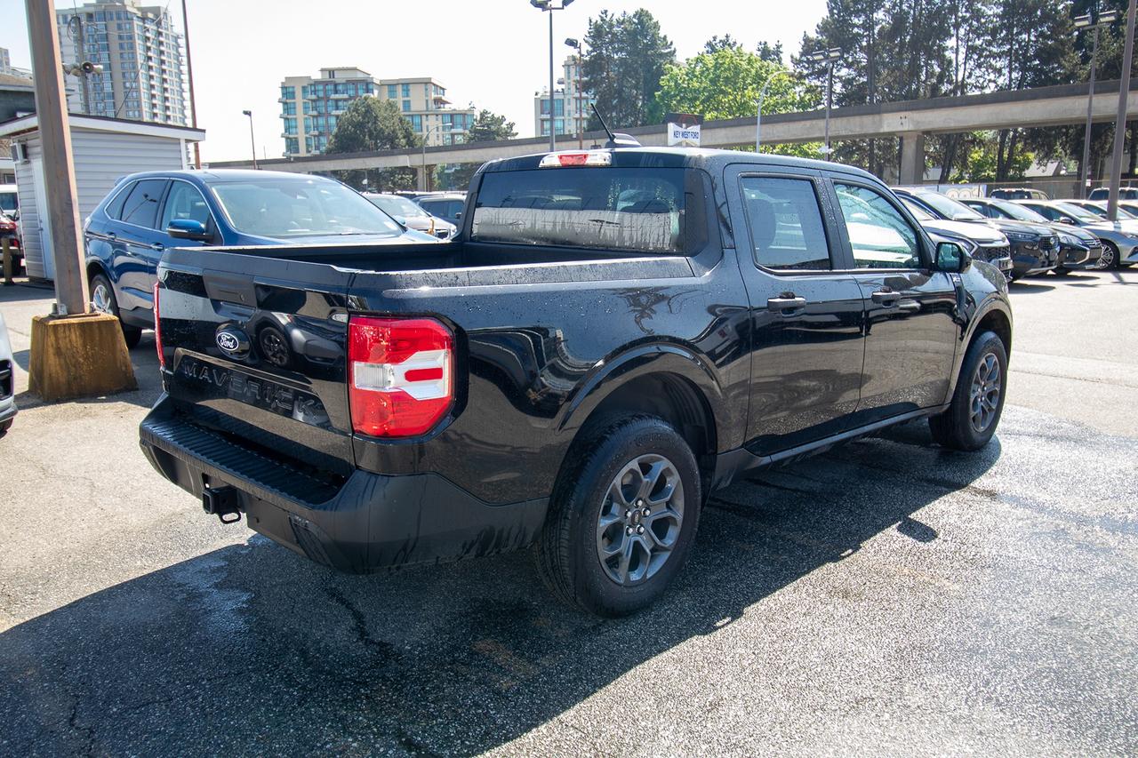 2025 Ford Maverick XLT AWD SuperCrew Photo4