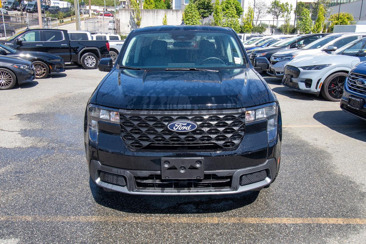 2025 Ford Maverick XLT AWD SuperCrew Photo2