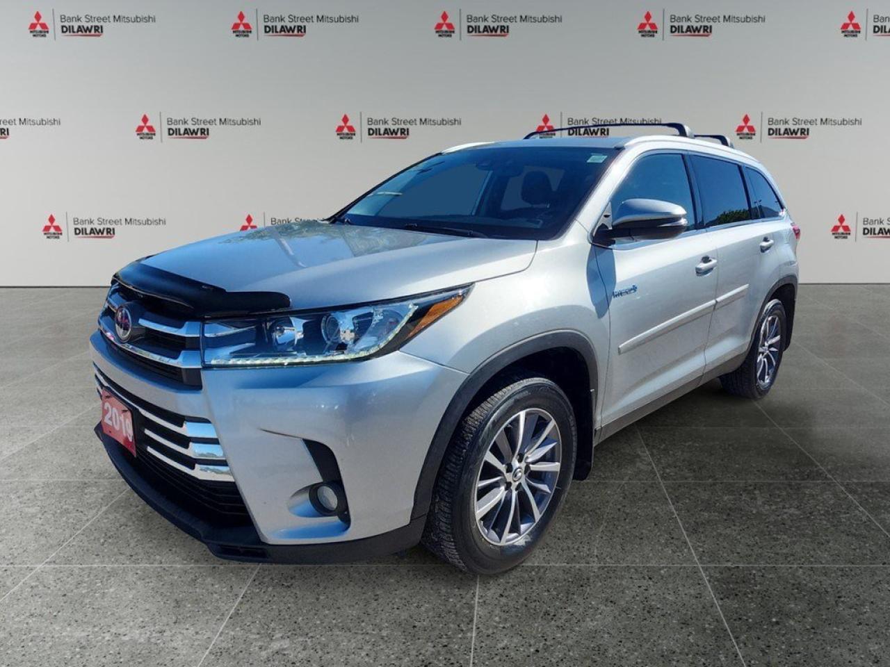 Used 2019 Toyota Highlander HYBRID AWD Hybrid XLE for sale in Gloucester, ON