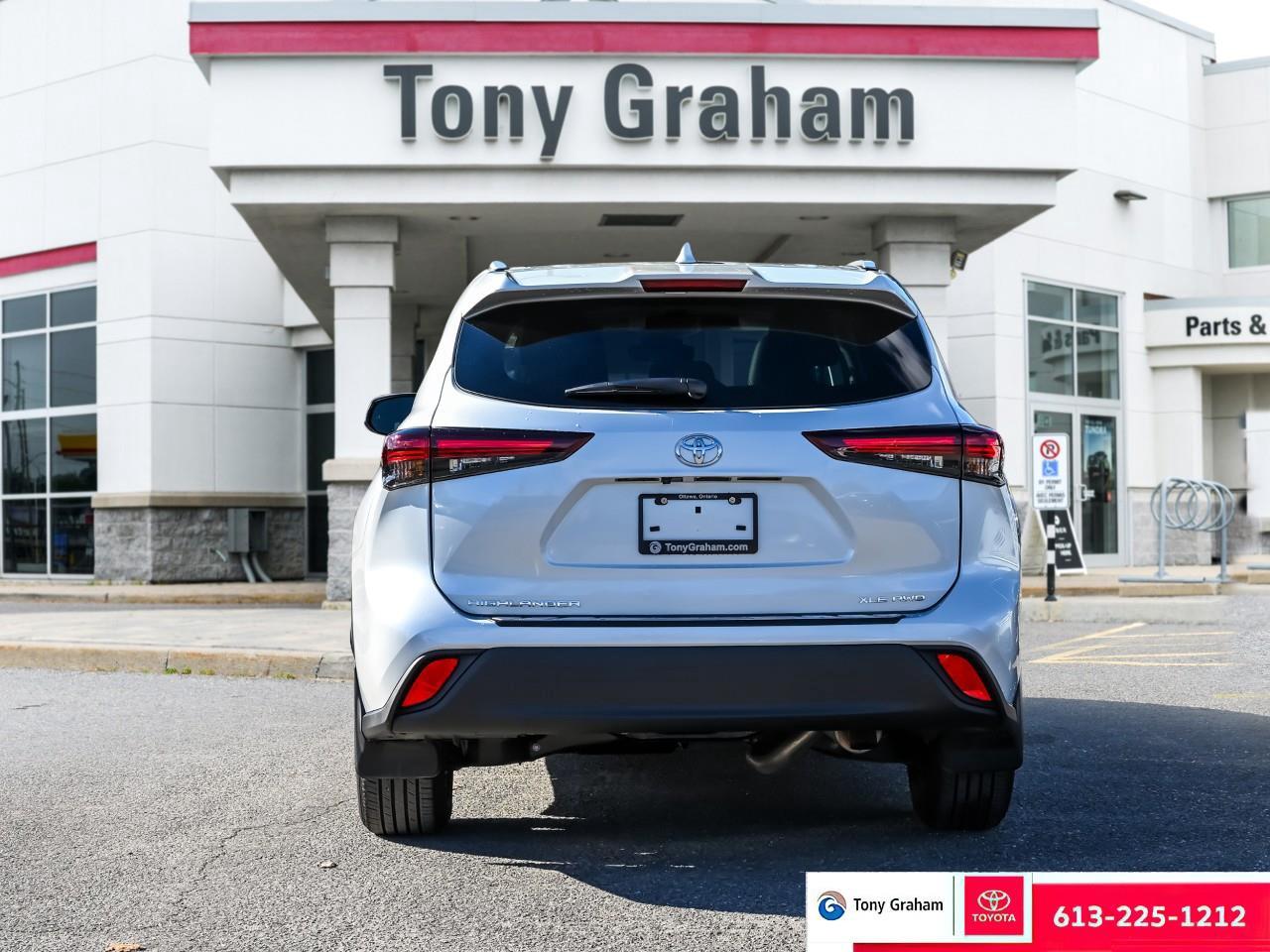 2024 Toyota Highlander XLE Photo