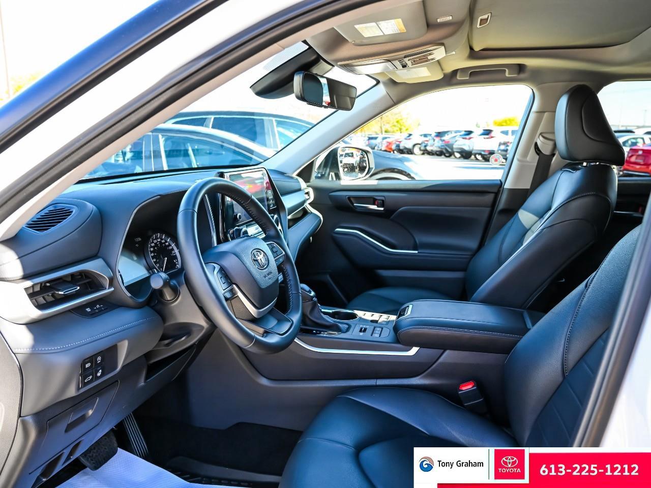 2024 Toyota Highlander XLE Photo