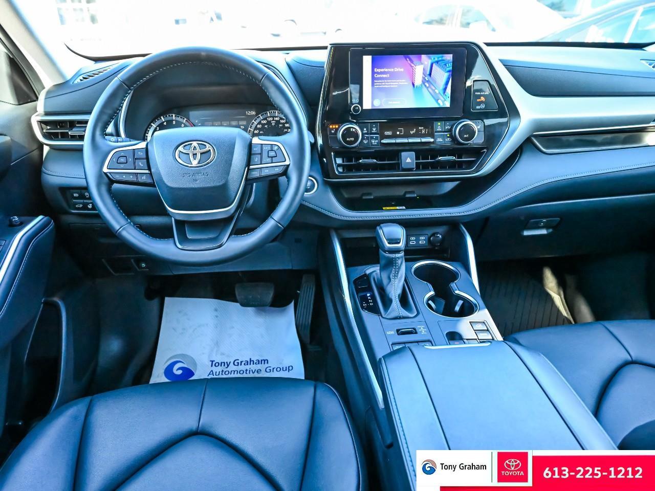 2024 Toyota Highlander XLE Photo