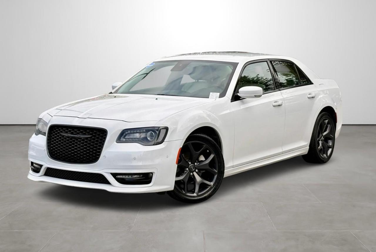 Used 2023 Chrysler 300 Touring L - No Accidents, Leather, Navigation for sale in Coquitlam, BC