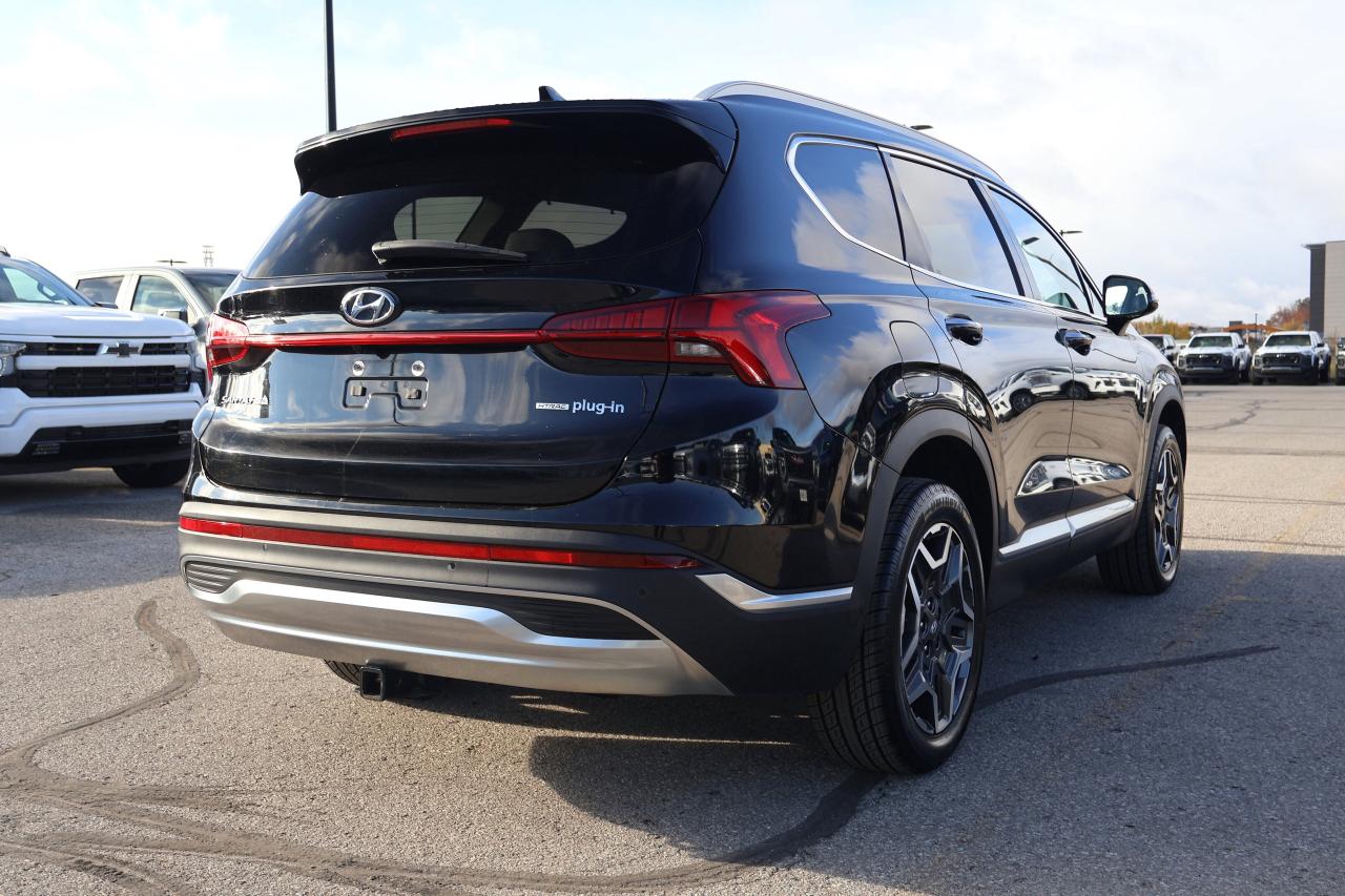 2022 Hyundai Santa Fe Plug-In Hybrid Luxury | Sunroof | Photo