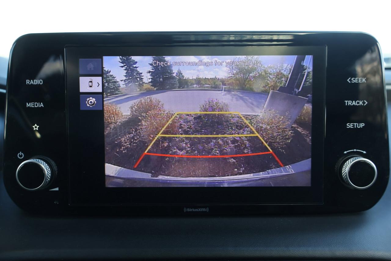 2022 Hyundai Santa Fe Plug-In Hybrid Luxury | Sunroof | Photo