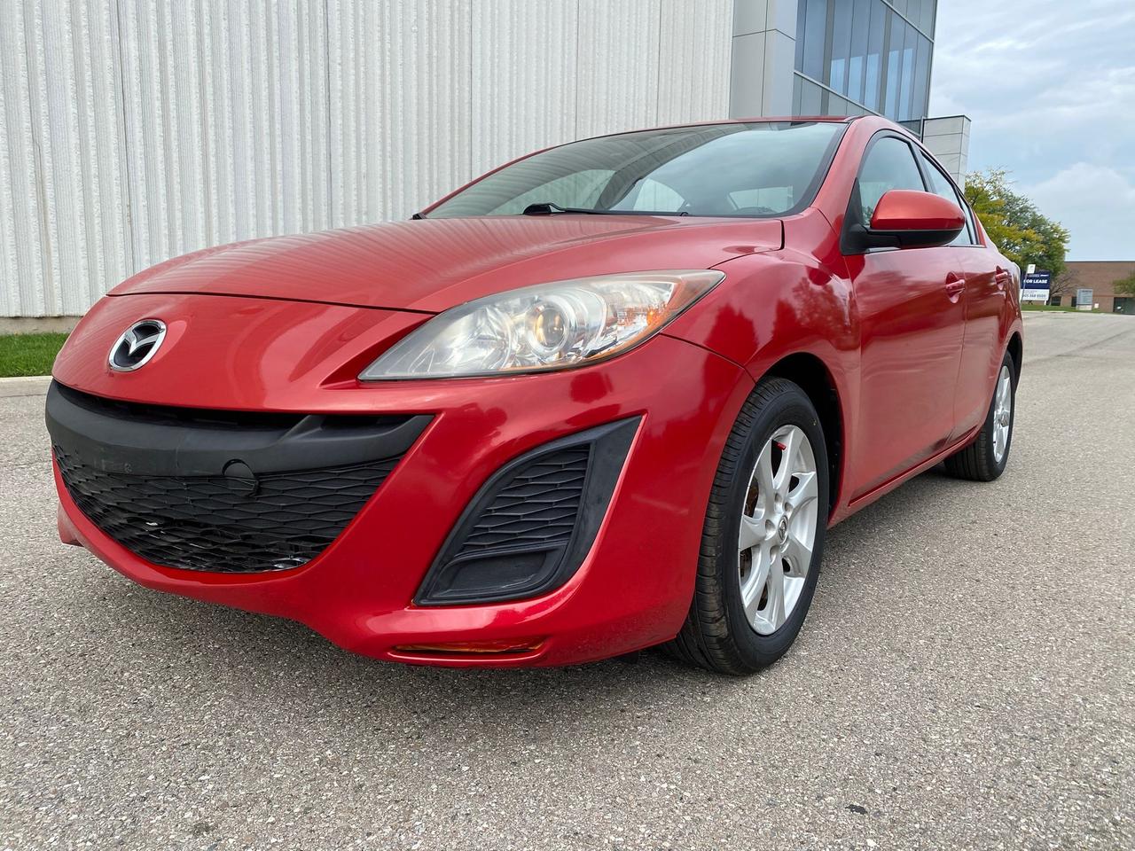 2011 Mazda MAZDA3 GX - Photo #1