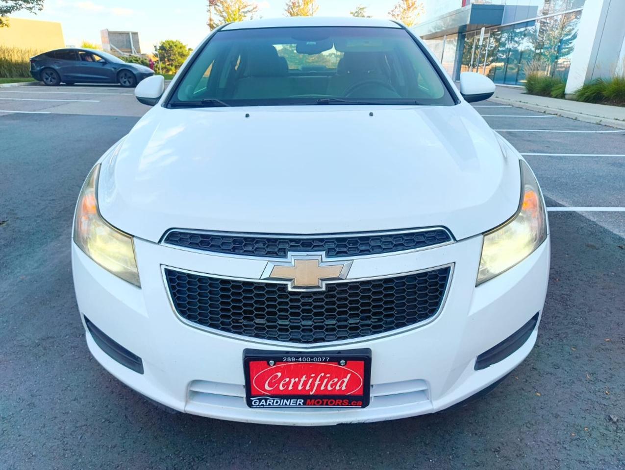 2012 Chevrolet Cruze 4dr Sedan Eco w/1SA Photo