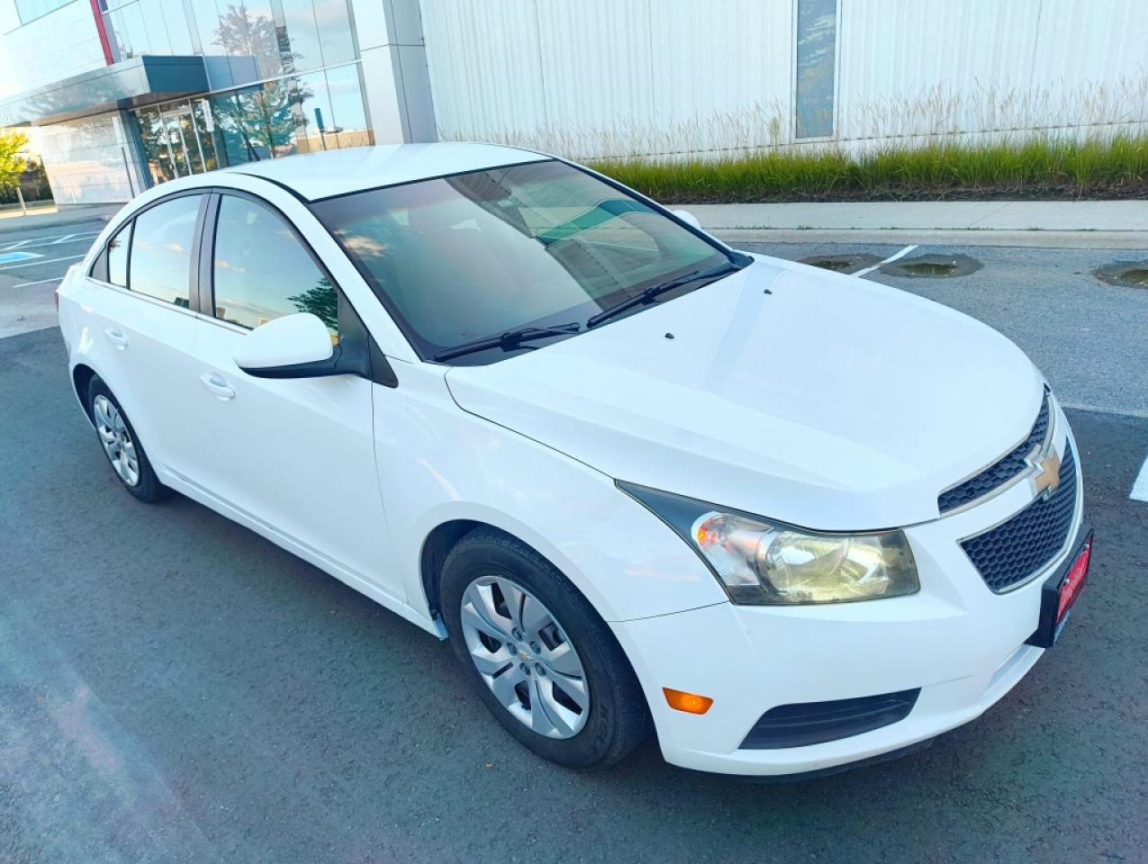 2012 Chevrolet Cruze 4dr Sedan Eco w/1SA Photo