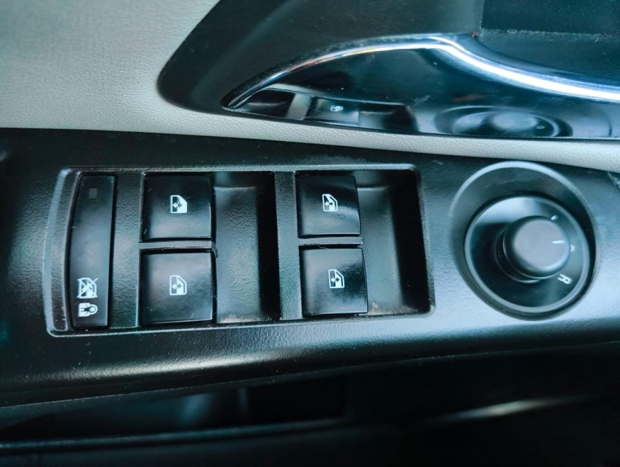 2012 Chevrolet Cruze 4dr Sedan Eco w/1SA Photo