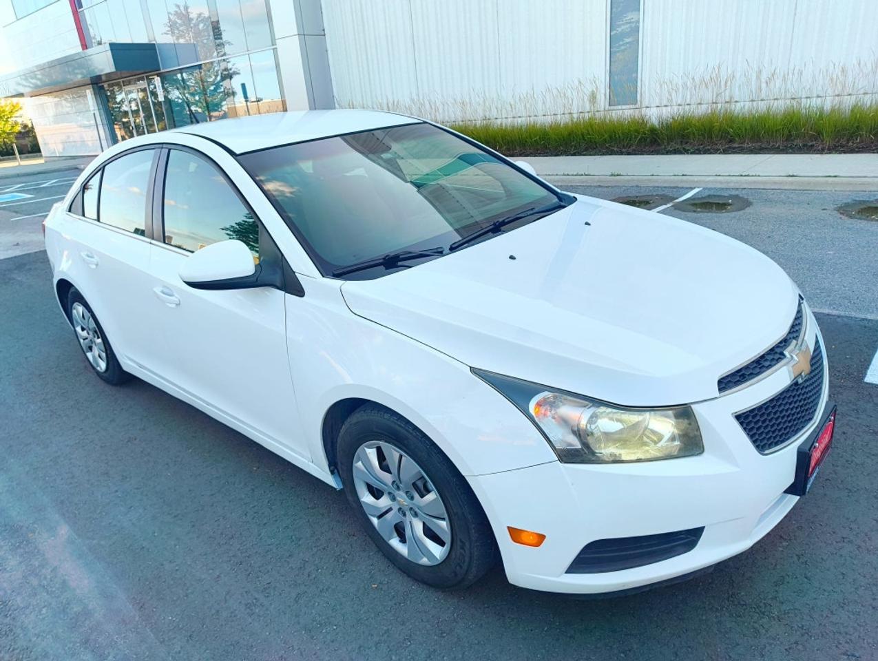 2012 Chevrolet Cruze 4dr Sedan Eco w/1SA Photo