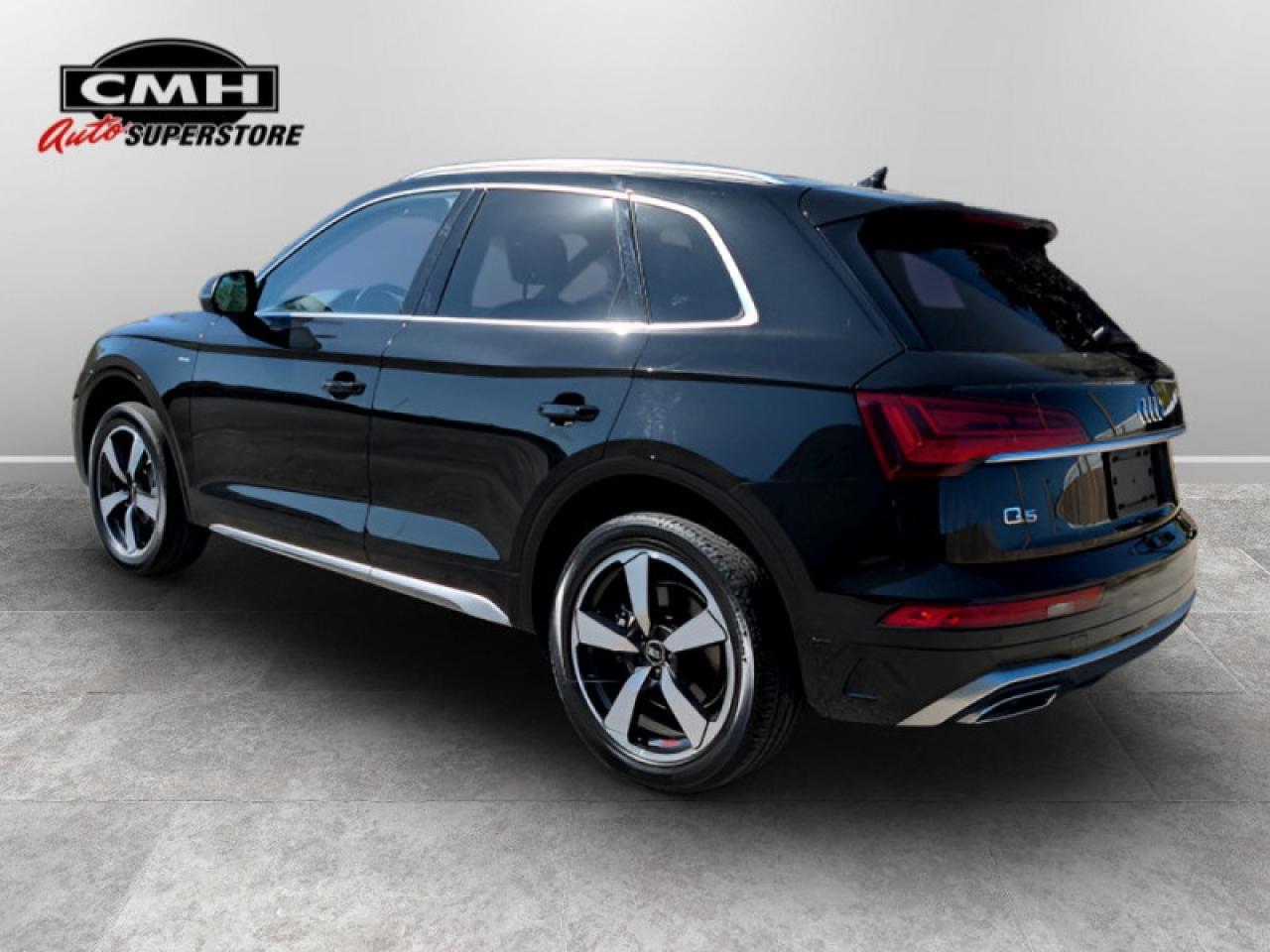 2024 Audi Q5 45 Progressiv S-Line  **S LINE - VERY CLEAN** Photo2