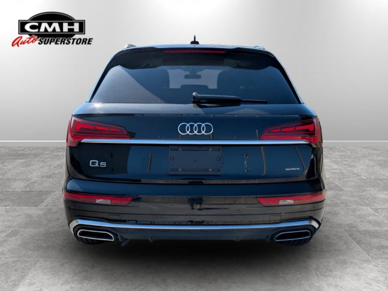 2024 Audi Q5 45 Progressiv S-Line  **S LINE - VERY CLEAN** Photo3