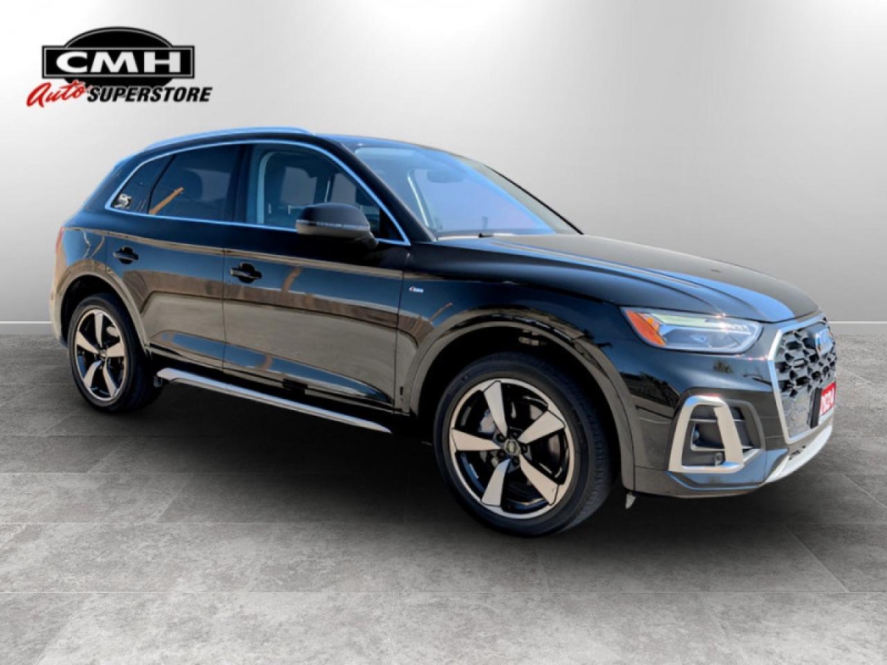 2024 Audi Q5 45 Progressiv S-Line  **S LINE - VERY CLEAN** Photo