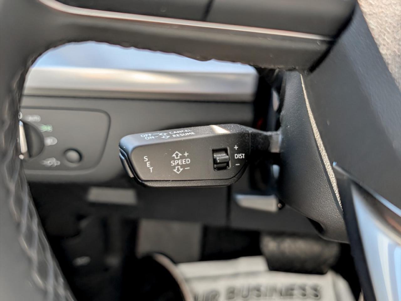 2024 Audi Q5 45 Progressiv S-Line  **S LINE - VERY CLEAN** Photo