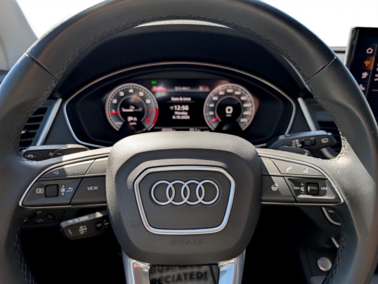 2024 Audi Q5 45 Progressiv S-Line  **S LINE - VERY CLEAN** Photo