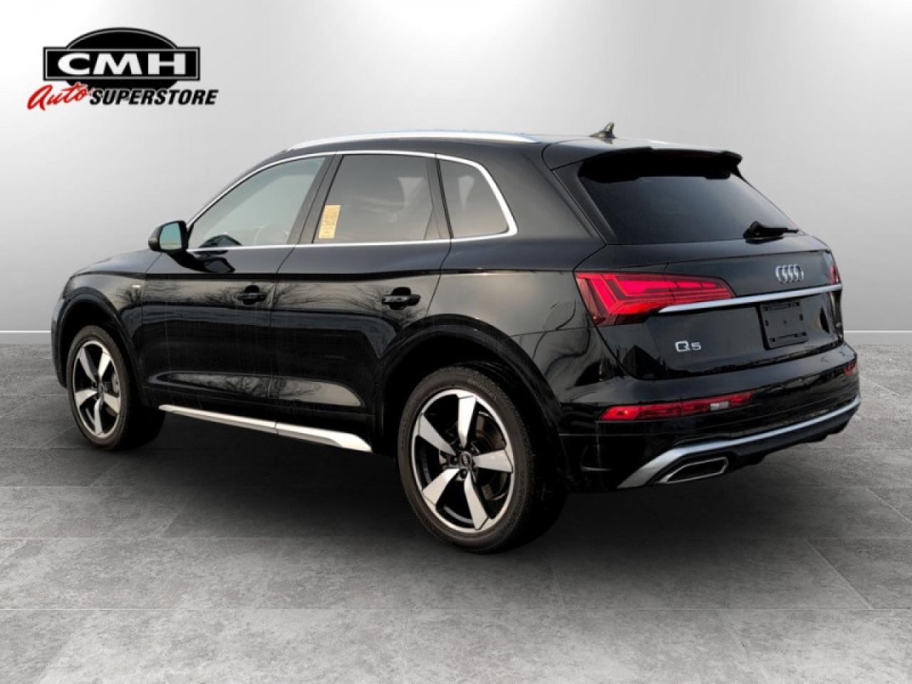 2024 Audi Q5 45 Progressiv S-Line  **S LINE - VERY CLEAN** Photo