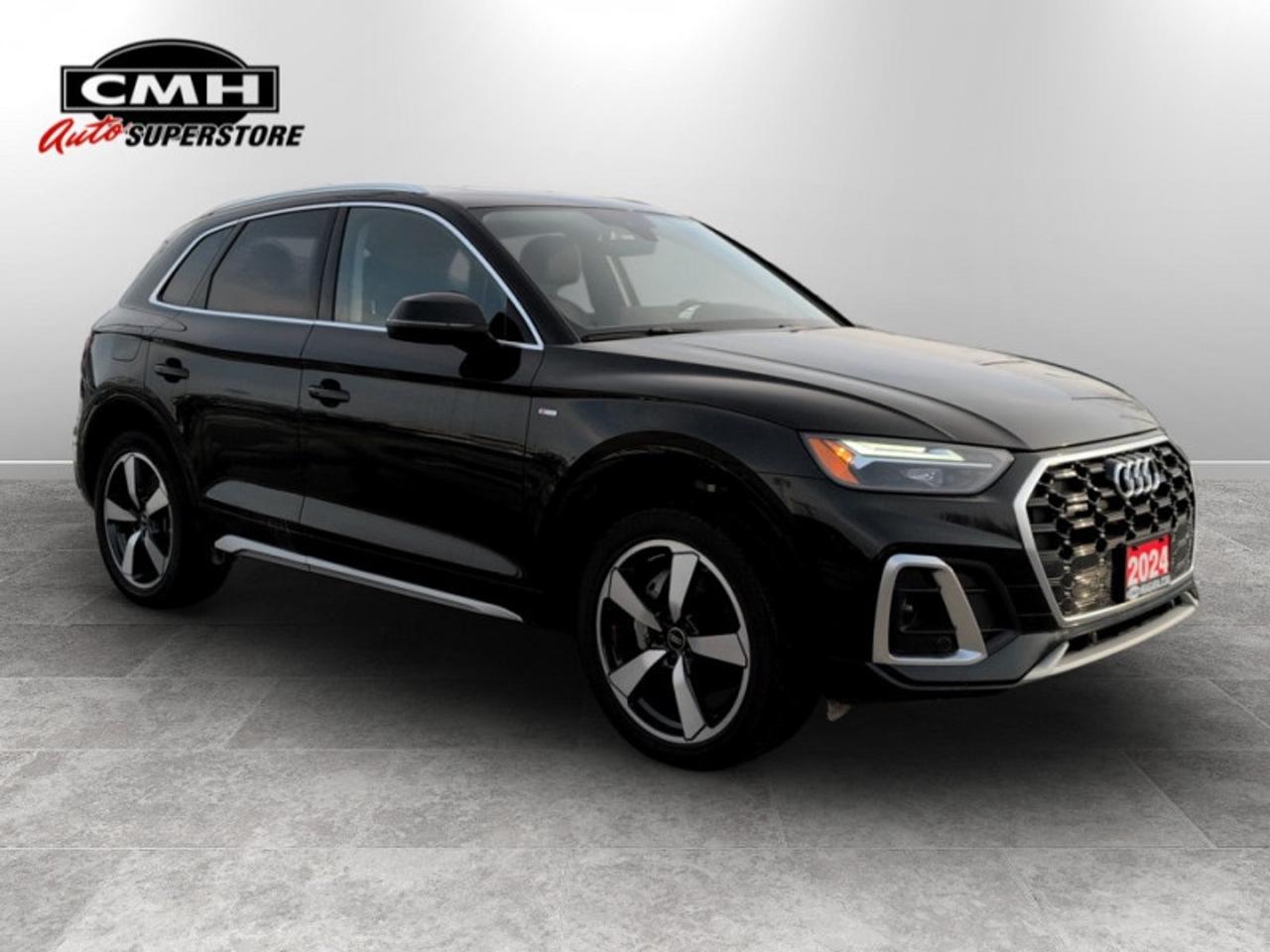 2024 Audi Q5 45 Progressiv S-Line  **S LINE - VERY CLEAN** Photo