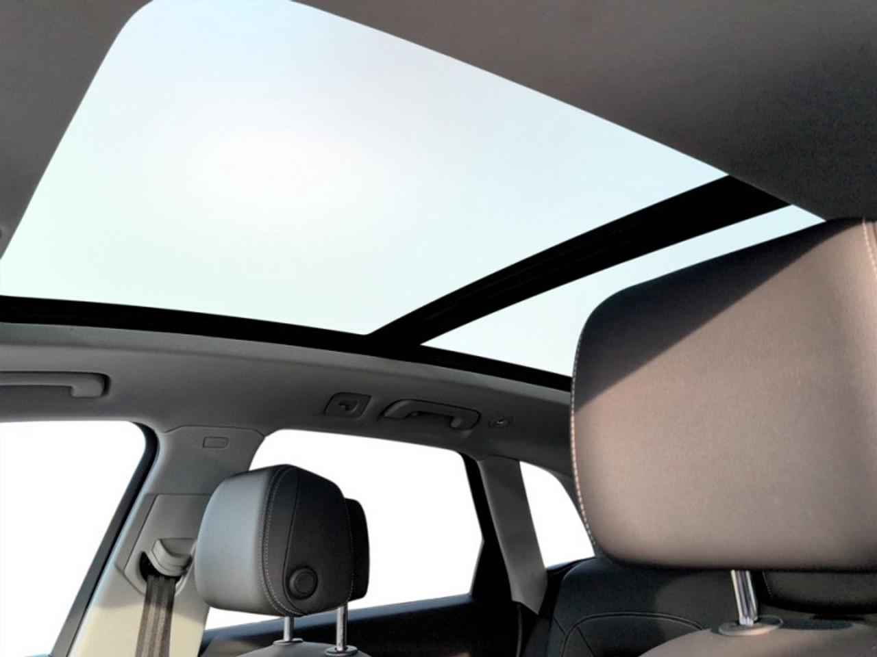 2024 Audi Q5 45 Progressiv S-Line  **S LINE - VERY CLEAN** Photo