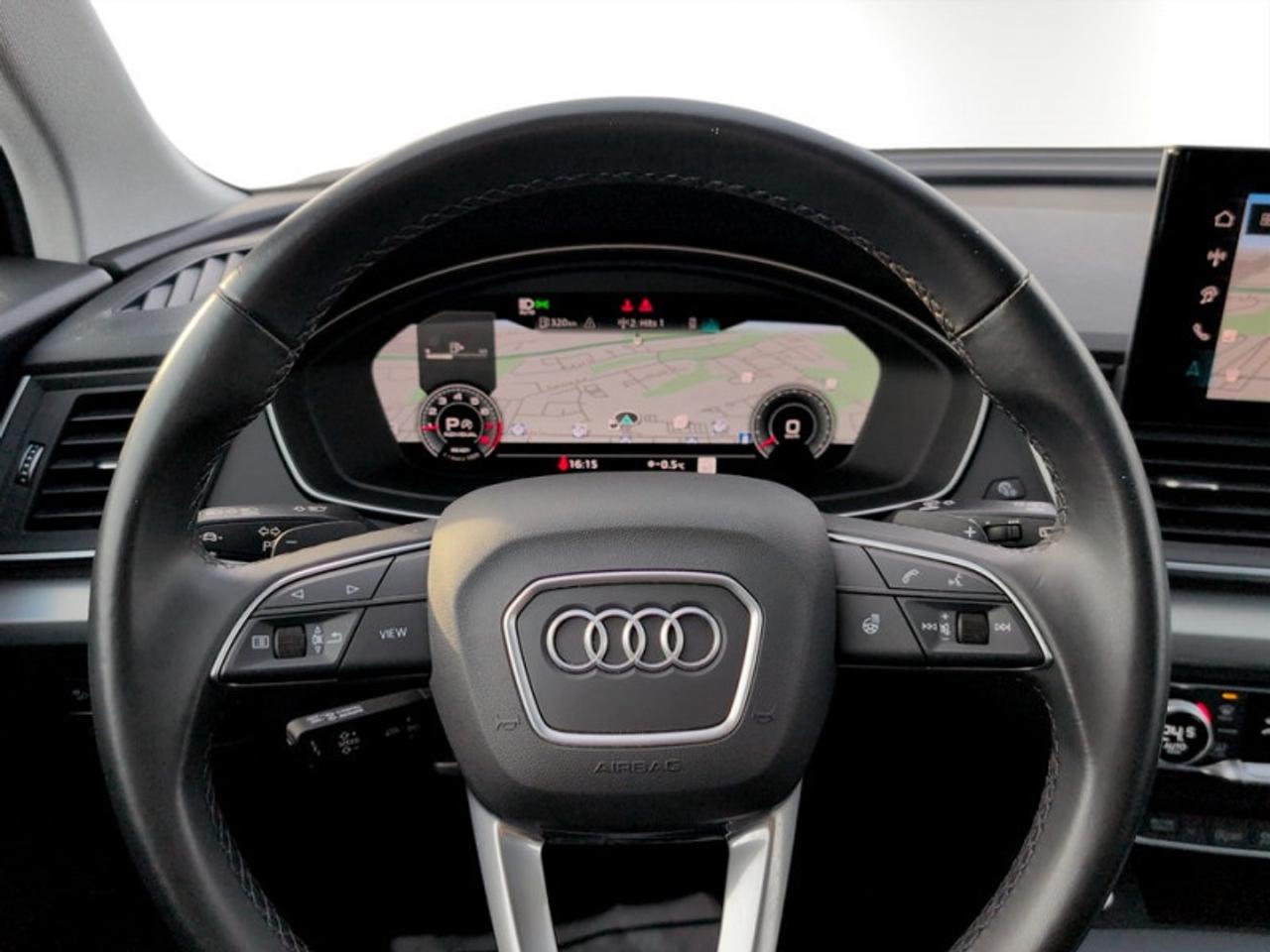 2024 Audi Q5 45 Progressiv S-Line  **S LINE - VERY CLEAN** Photo