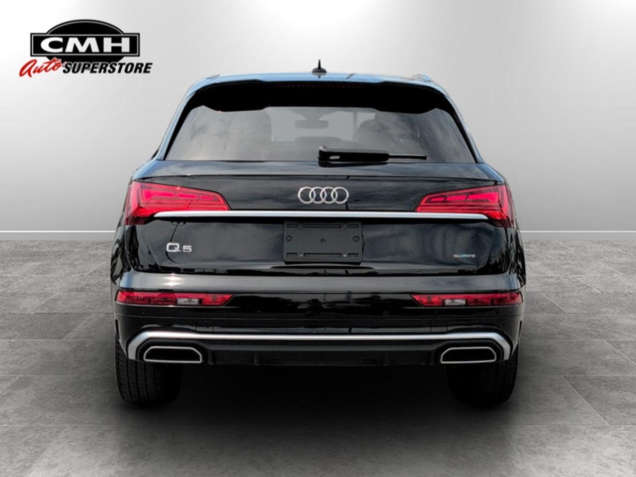2024 Audi Q5 45 Progressiv S-Line  **S LINE - VERY CLEAN** Photo2