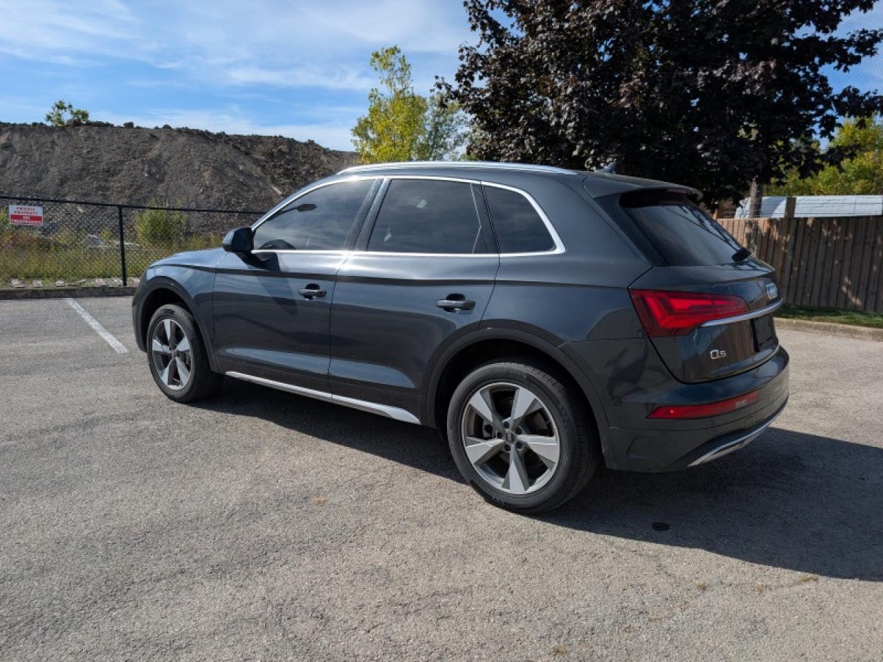 2024 Audi Q5 Komfort 45 TFSI quattro  **HTD SW - PWR GATE** Photo2