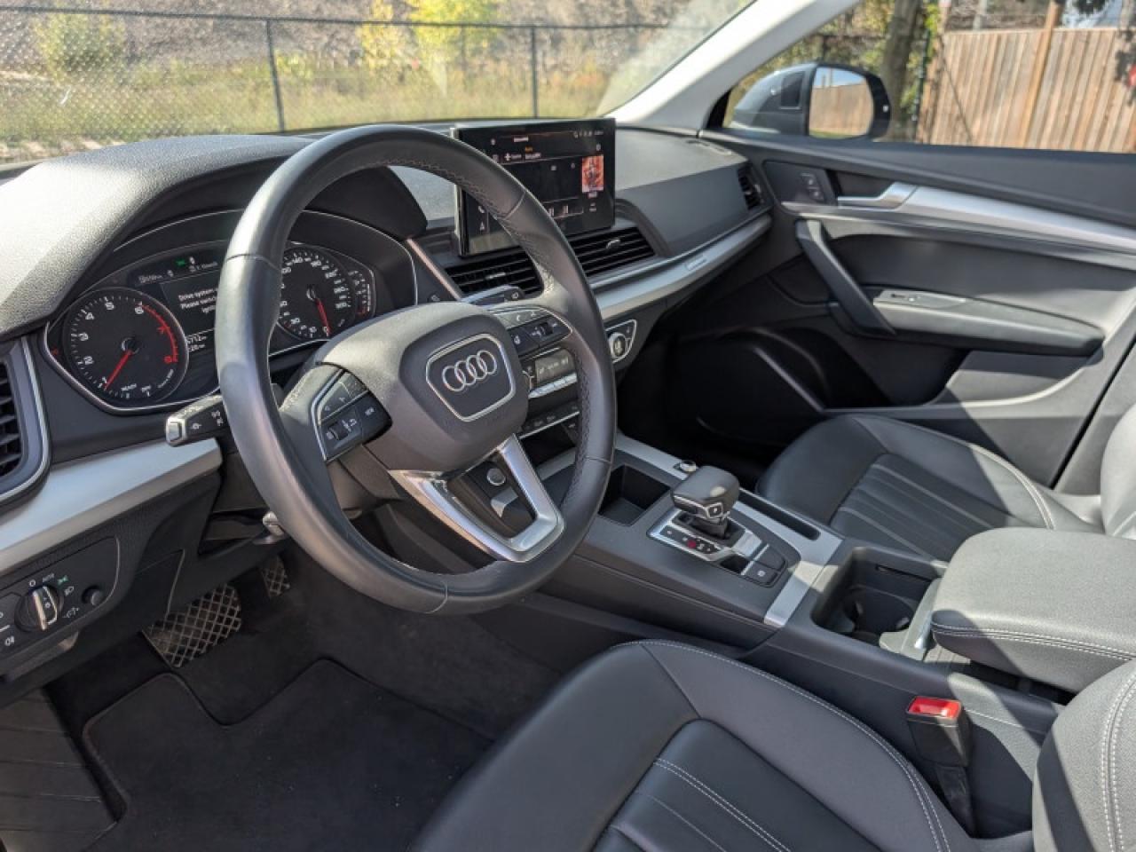 2024 Audi Q5 Komfort 45 TFSI quattro  **HTD SW - PWR GATE** Photo