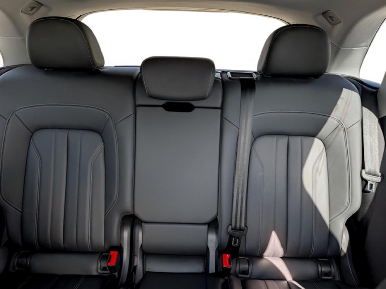 2024 Audi Q5 Komfort 45 TFSI quattro  **HTD SW - PWR GATE** Photo