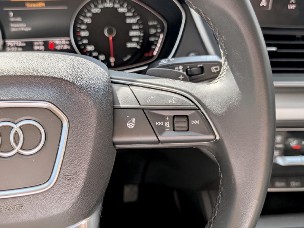 2024 Audi Q5 Komfort 45 TFSI quattro  **HTD SW - PWR GATE** Photo