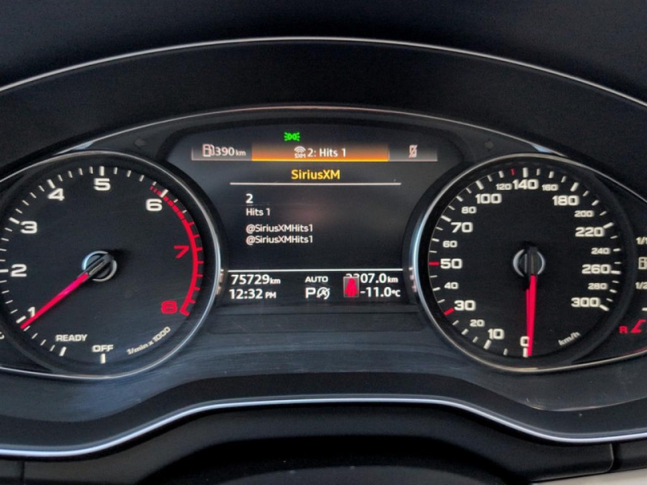 2024 Audi Q5 Komfort 45 TFSI quattro  **HTD SW - PWR GATE** Photo