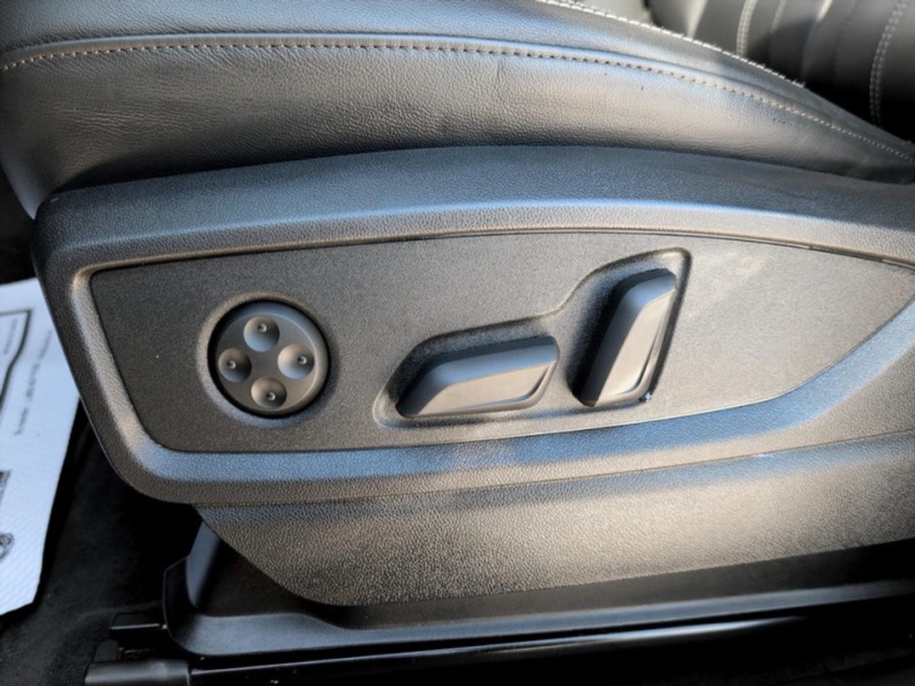 2024 Audi Q5 Komfort 45 TFSI quattro  **HTD SW - PWR GATE** Photo