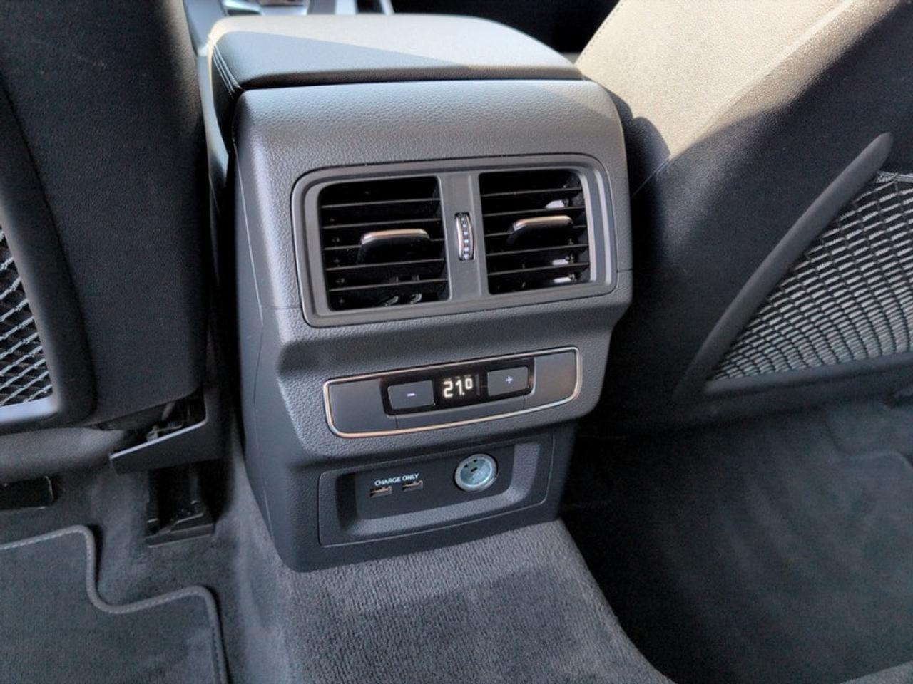 2024 Audi Q5 Komfort 45 TFSI quattro  **HTD SW - PWR GATE** Photo