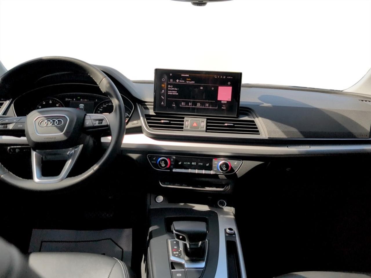 2024 Audi Q5 Komfort 45 TFSI quattro  *CLEARANCE PRICE* Photo