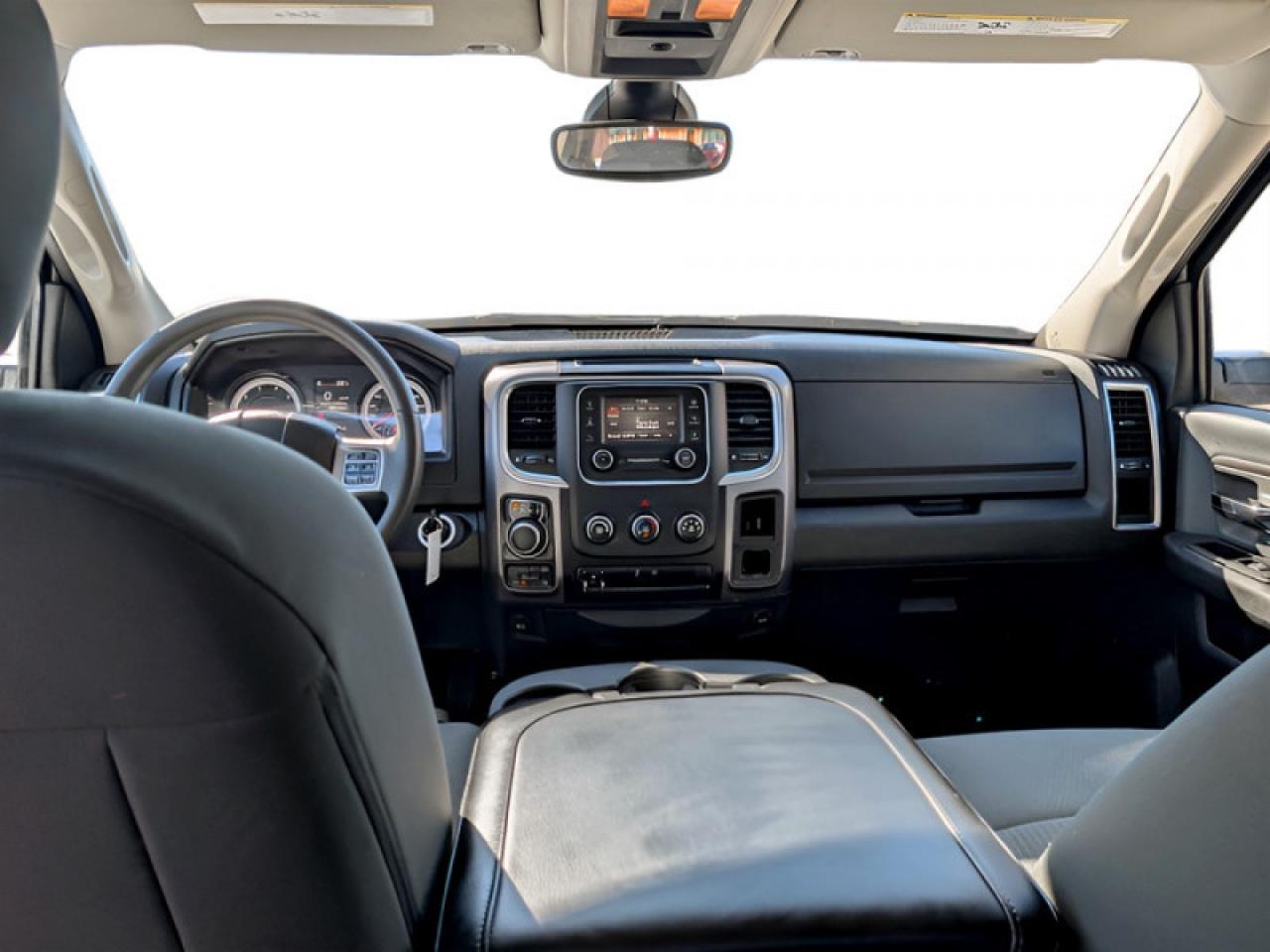 2023 RAM 1500 Classic SLT  **TOW CTRL- 5.7L HEMI** Photo