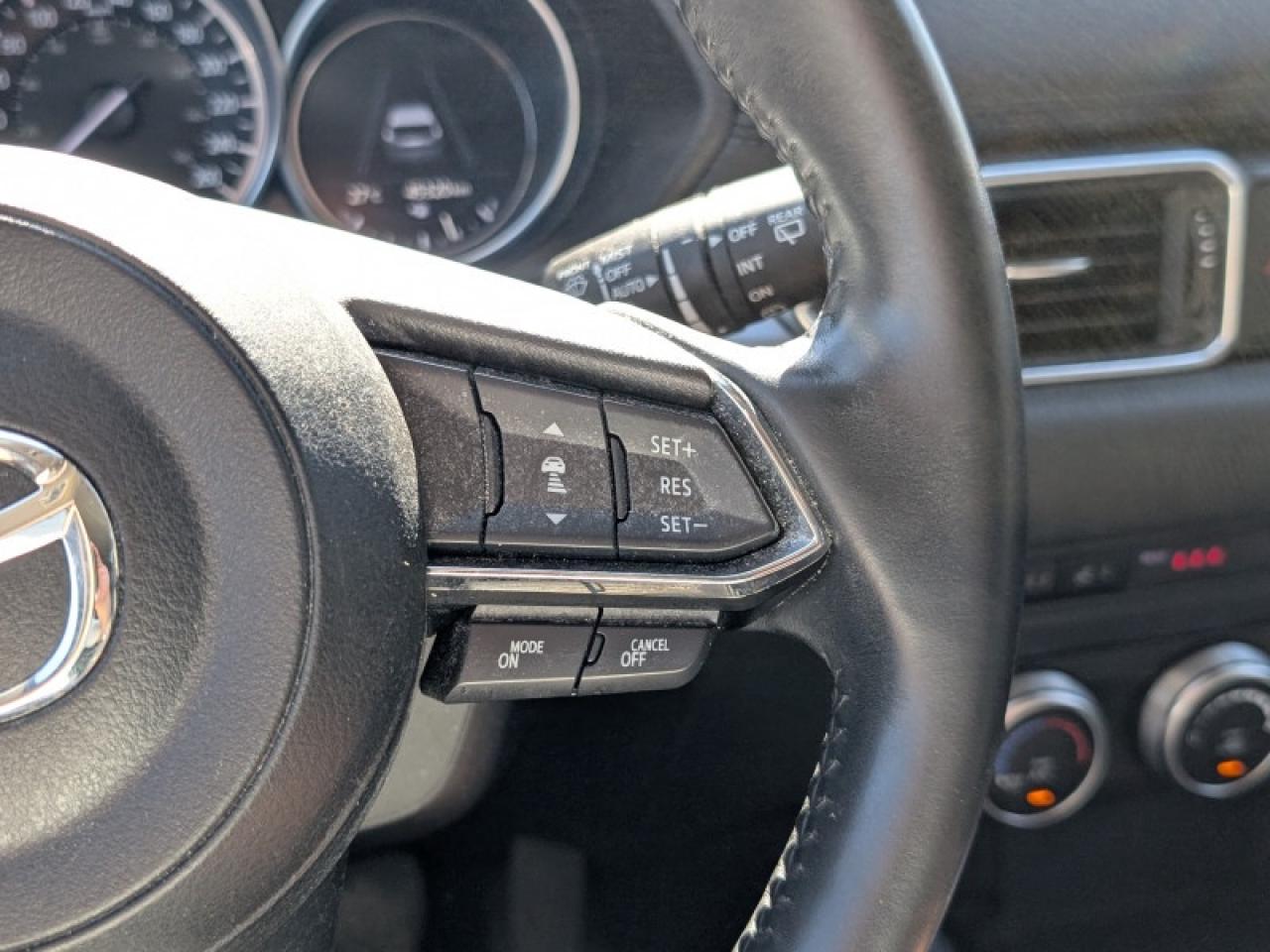 2021 Mazda CX-5 GS  **LOW KMS - ONE OWNER** Photo