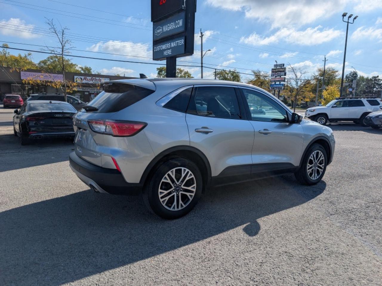2022 Ford Escape SEL  **CO-PILOT360 ASSIST +** Photo4