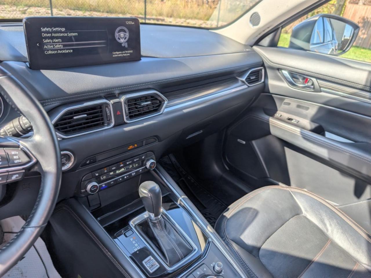 2023 Mazda CX-5 GT Sport Design  **SUNROOF - HEADS UP DISP.** Photo