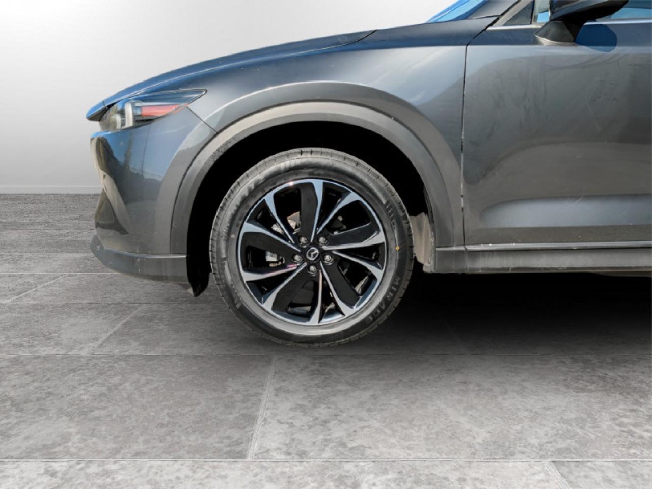 2023 Mazda CX-5 GT Sport Design  **SUNROOF - HEADS UP DISP.** Photo