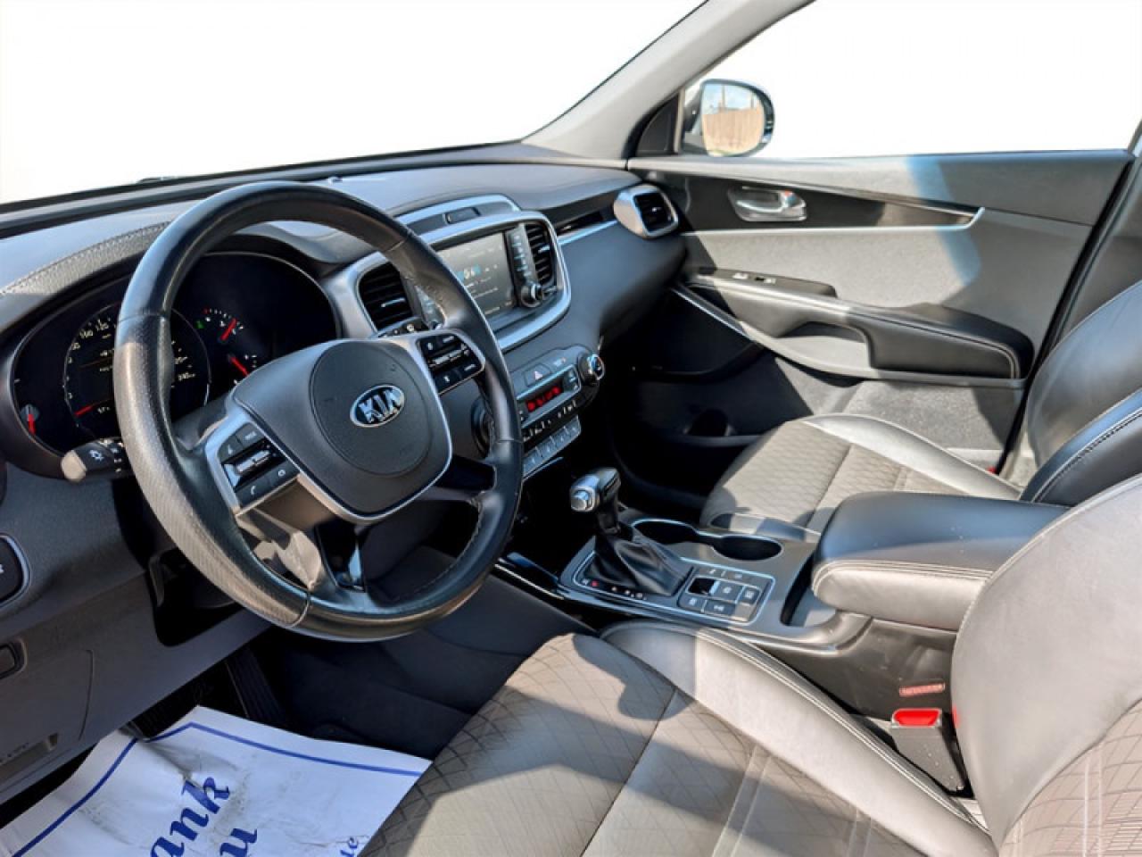 2019 Kia Sorento SX Limited  **LOW KMS - 3.3L V6** Photo