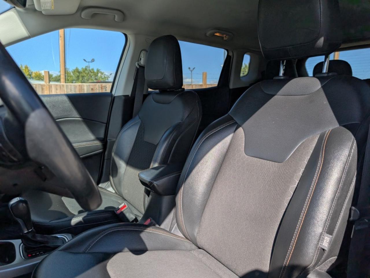 2021 Jeep Compass North  **REM START - APPLE CP** Photo