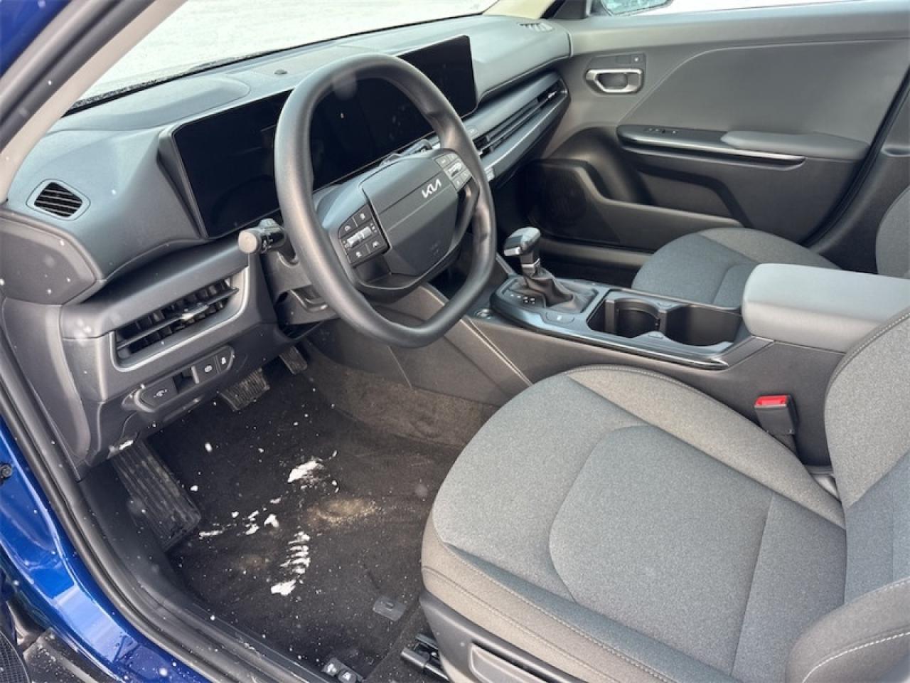 2025 Kia K4 LX   - Heated Seats Photo4