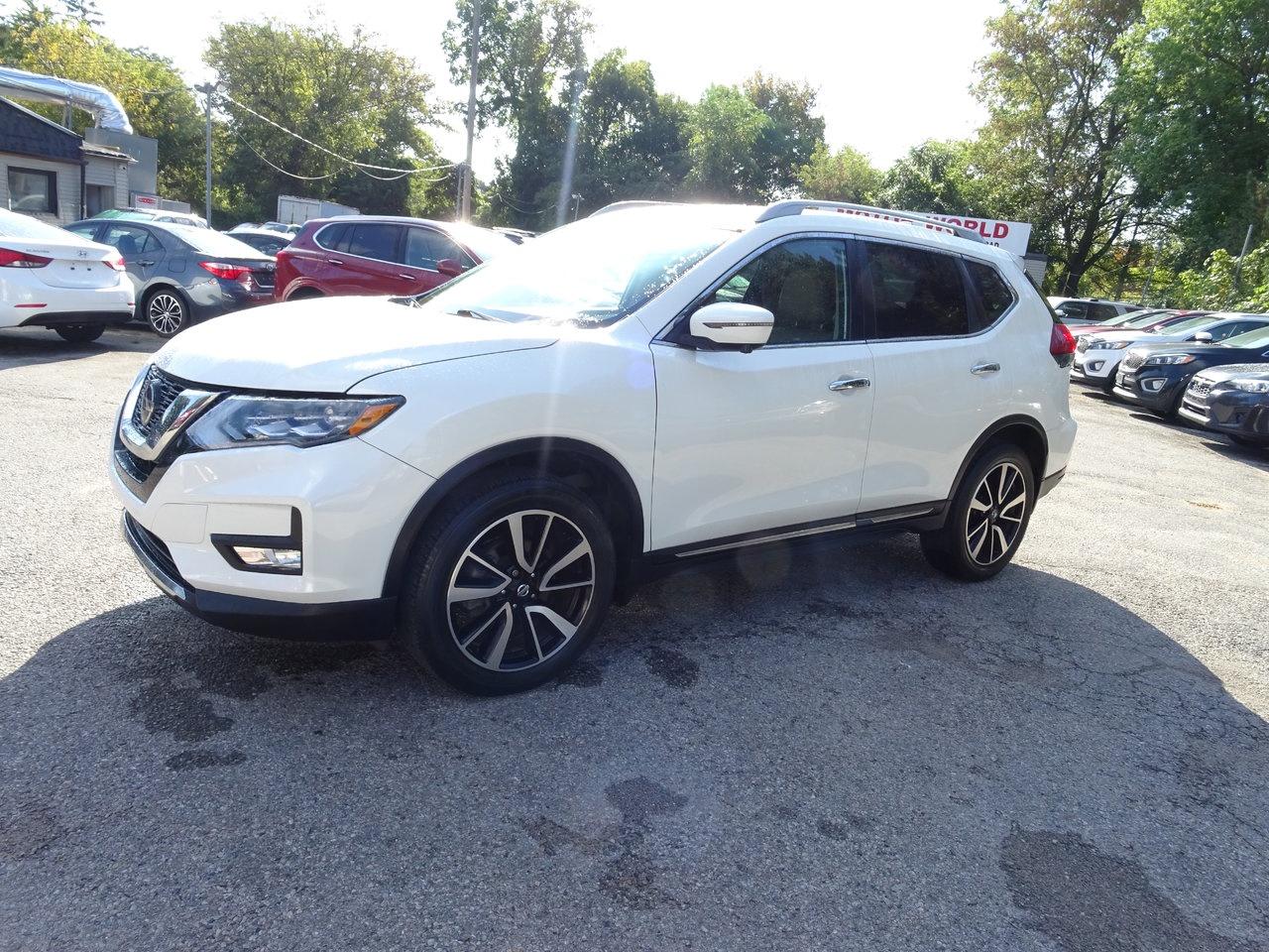 2018 Nissan Rogue SL - Photo #2